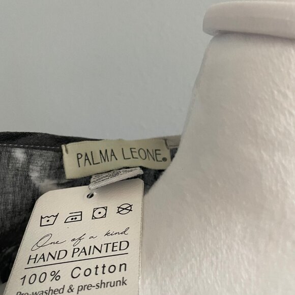 Palma Leone Asymmetric Tunic Size L/XL  NWT - Picture 4 of 5